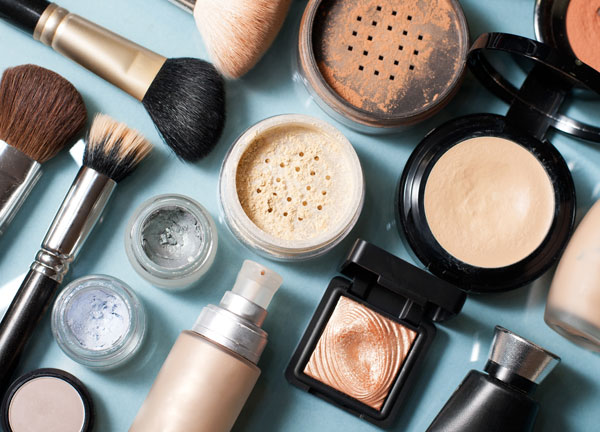 Se vende empresa importadora de cosmticos