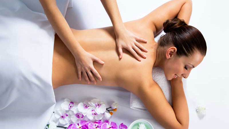 Mximo bienestar fsico y emocional: masaje lomi lomi