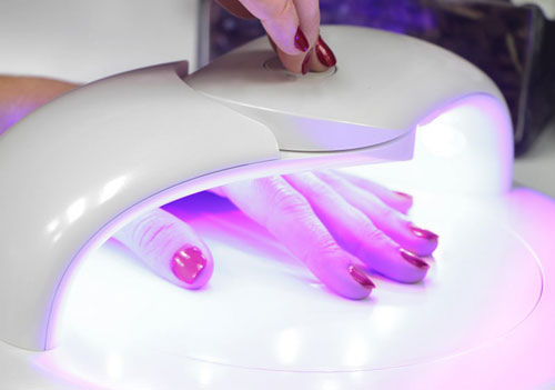 Lámpara LED para secado de uñas de gel de Quirumed Esthetic