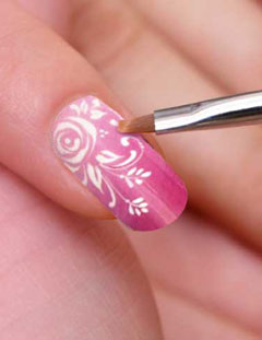 Cazcarra Image School imparte en Barcelona el curso de micropintura de uas