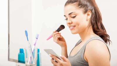 Dos de cada tres consultas de belleza se hacen a través de móvil