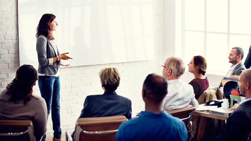 Beauty Cluster Barcelona convoca un curso intensivo de comunicacin en el punto de venta