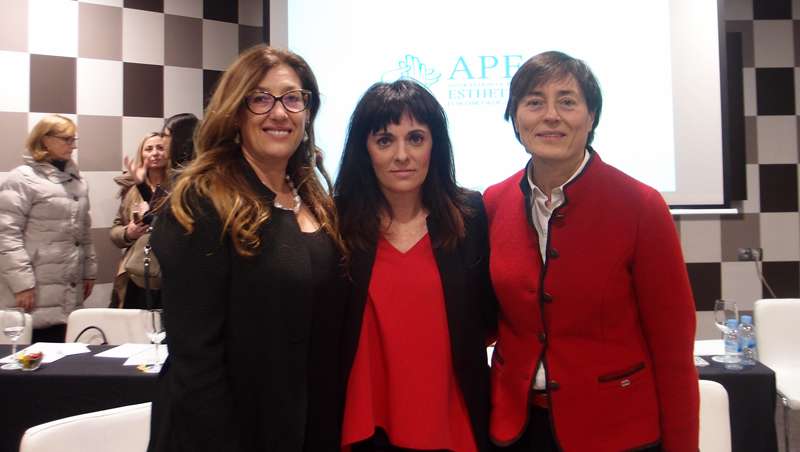 Nuria Snchez: 'Las esteticistas especializadas en esttica oncolgica buscamos mejorar la calidad de vida de los pacientes'