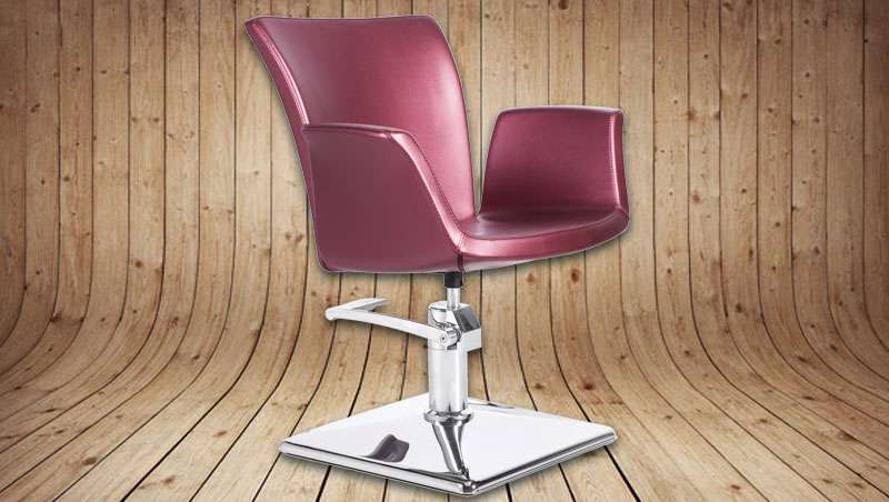 Alba, el sillón elegante y atemporal pensado para los salones más exclusivos