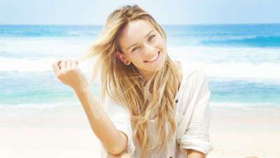 O dano solar, a maior ameaça para a saúde do cabelo?