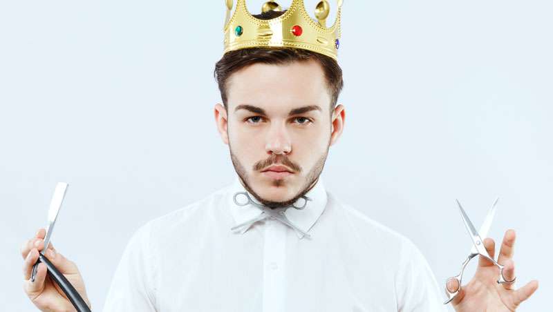 La peluquera celebra su gran da