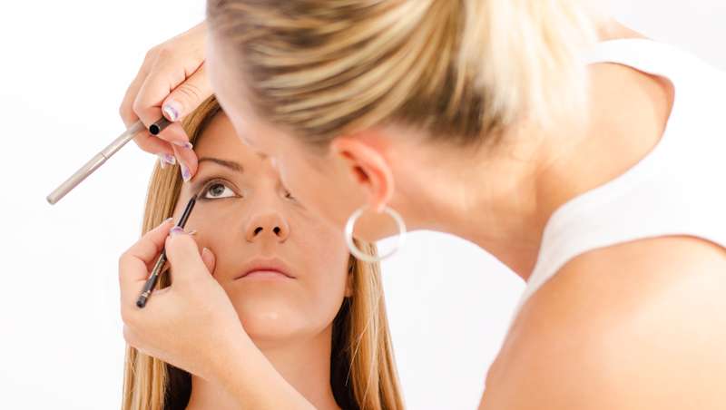Nuevas tcnicas de maquillaje: tightlining o delineado invisible