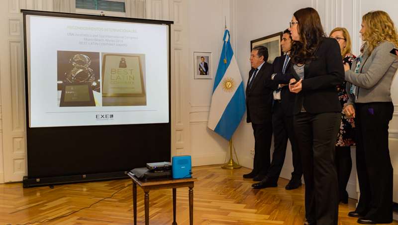 Presentación europea en la Embajada Argentina de Bio Exel, la dermocosmética que conquista el mundo