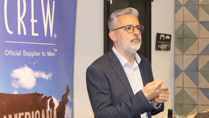 Jordi Prez ya es el primer Master Barber American Crew