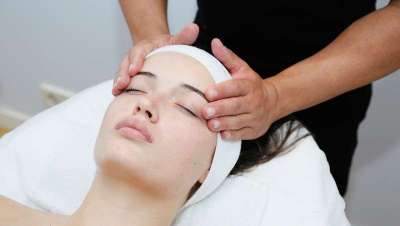 Wherteimar apresenta Oxidrain, novo tratamento facial com vitamina C