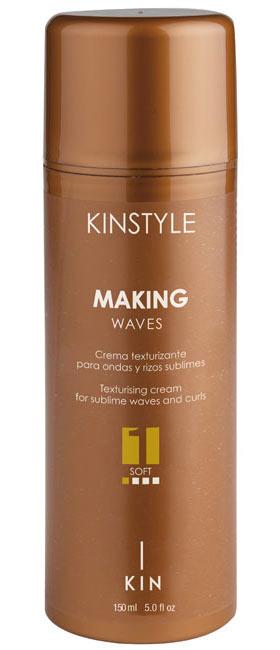 Cachos e ondas sublimes, com movimentos, graças ao novo Kinstyle Making Waves