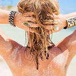 O dano solar, a maior ameaça para a saúde do cabelo?