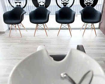 Barber Shop Rojo, nuevo saln con aire vintage