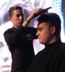 El movimiento Barbers regresa a Thuya Escuela