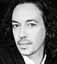 Orlando Pita, o cabeleireiro que todas as celebridades querem