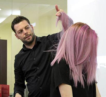 Academia Unipinho organiza jornada Blonde&Meches