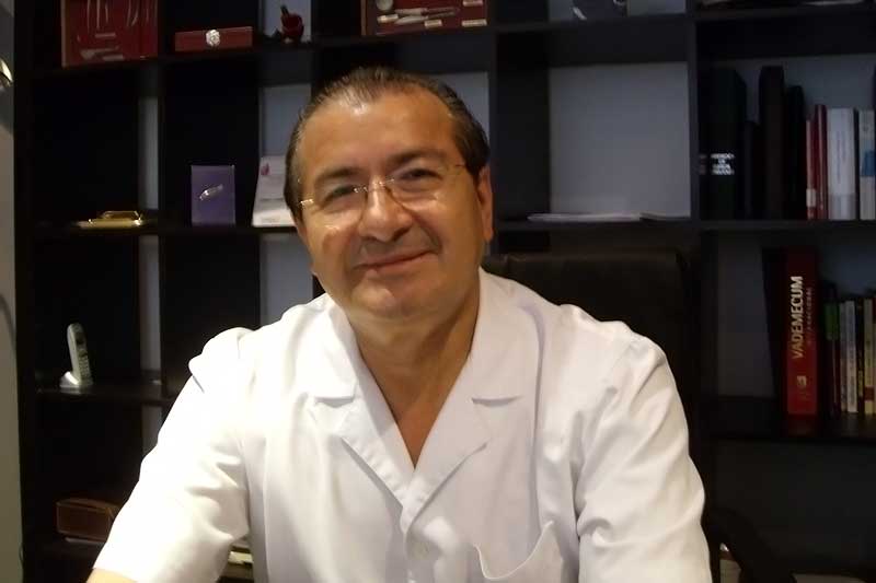 doctor Hugo Ballón