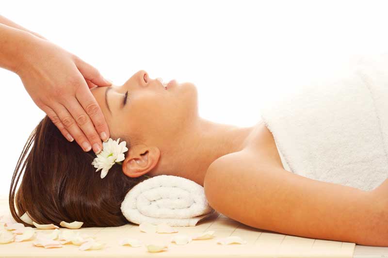 A importância das massagens faciais