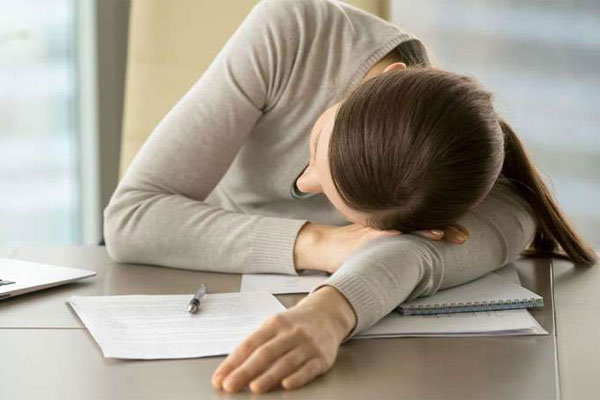 Cómo combatir la astenia primaveral con terapias naturales