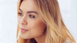 Las tendencias van y vienen, y para este verano surge el nontouring, algo así como un efecto contrario al contouring con el fin de ofrecer una belleza natural con mucho menos maquillaje