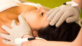 El Centro de Medicina Estética Montserrat Quirós de Madrid apuesta este verano por su tratamiento con guante reductor ultrasónico Slimming, capaz de drenar la celulitis y activar el sistema circulatorio en una hora