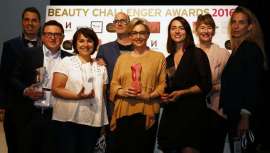 La primera edición del Alternative Fragrance & Beauty tuvo lugar entre los días 16 y 18 de junio en París. Reunieron 130 marcas y organizaron numerosas actividades sensoriales y concursos, como el Beauty Challenger