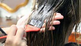 La estilista capilar Alma Luzón lanza una nueva técnica que, además de dar color, trata el cabello  