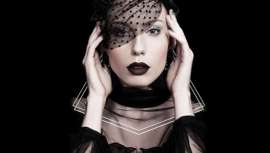 Todos los artículos que componen la colección Vanity Avenue han sido creados para incluir una imagen diferenciadora y elegante que da un toque de glamour a la imagen 