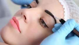 El microblading es un moderno tratamiento estético que consiste en el trazado de la ceja siguiendo la técnica pelo a pelo