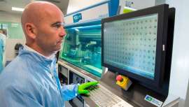 El acuerdo de colaboración incluye una tecnología exclusiva que podría desembocar en la obtención de un folículo funcional capaz de producir cabello