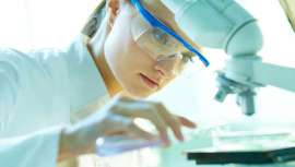 La Asociación Nacional de Perfumería y Cosmética (Stanpa) quiere mostrar su intención de eliminar gradualmente la utilización de estos compuestos de los cosméticos