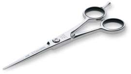 Para facilitar el trabajo diario del peluquero la firma crea estas tijeras, con vaciado cóncavo, alta dureza y tornillo regulable