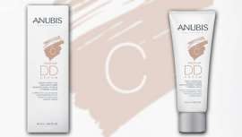 La nueva crema cuenta con una textura suave y fundente, adaptándose a todas las tonalidades de la piel