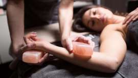 Alivia dolores, estimula el metabolismo y mejora el flujo sanguíneo