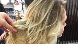 Desde Madrid, el equipo de este salón explica en qué consiste la técnica y cómo consiguen resaltar o disimular los rasgos menos favorecedores 