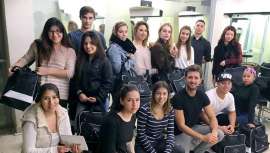 Mientras la web ultima su programa de cursos para este año, presenta su proyecto Passwork dirigido a jóvenes, en situación de vulnerabilidad, que se quieran formar en el oficio de la peluquería 