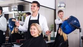 El número de establecimientos por habitante en ambas ciudades supera el de Londres y París, según los registros oficiales 