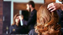 La academia Barcelona Beauty School organiza cursos impartidos por Toni Pérez, Albert Català, Julián Gijón, Richard Jara, Emilio Ballesteros, Manuel Lazo y Ángeles García para este año 2017