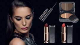 Su gran versatilidad permite crear múltiples looks, desde un aspecto sofisticado muy british, hasta un estilo más relajado perfecto para asistir a Coachella, incluso en pleno invierno