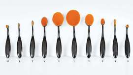 Bifull lanza estas brochas cuyo diseño ovalado es idóneo para la aplicación de todo tipo de productos de maquillaje