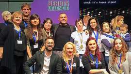 El certamen de uñas, organizado por Feria Valencia y coordinado por Carmen Gamero y Cristóbal Cervera, contó con María Moreno como responsable de jueces Inja