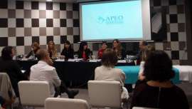 Uno de sus objetivos es la formación de profesionales especializados en estética oncológica, además de velar por la calidad de vida de los pacientes