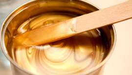 La calidad de una cera juega un factor muy importante a tener en cuenta para la satisfacción del cliente y el fácil manejo para las esteticistas