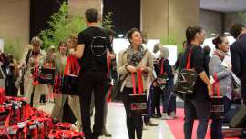 En cada una de sus ediciones se intenta crear un ambiente cálido, amable y, sobre todo, dotar a los eventos de una talla humana