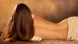 Sus propiedades más importantes son: extrahidratante, regenerante y tonificante 