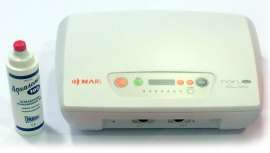 Su eficacia reside en la aplicación de unas ondas de ultrasonidos en las zonas a tratar. Con la precisa frecuencia y la correcta intensidad, estimula las terminaciones nerviosas del nervio simpático para producir la hormona NorAdRenaLina