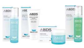 Está compuesta por cuatro productos que cubren todas las necesidades de hidratación de la piel