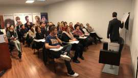 Los asistentes disfrutaron de dos jornadas muy amenas donde se mostraron las nuevas tendencias y creaciones, así como las novedades de la firma 