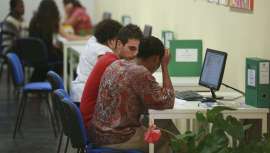 Programa de formação e empregabilidade apoiou 71 pessoas em 2016