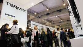 La firma estuvo presente en la feria con un estand decorado para la ocasión, donde estrenó sus últimos lanzamientos: los cepillos C·Ramic Colors, la edición limitada de los cepillos Evolution Gold y la plancha Black Velvet